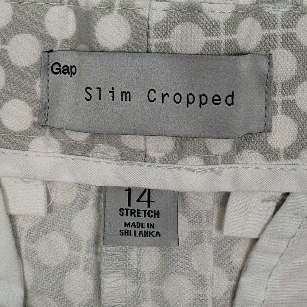 Gap Light Gray Dot-Pattern Slim Cropped Pants Siz… - image 2